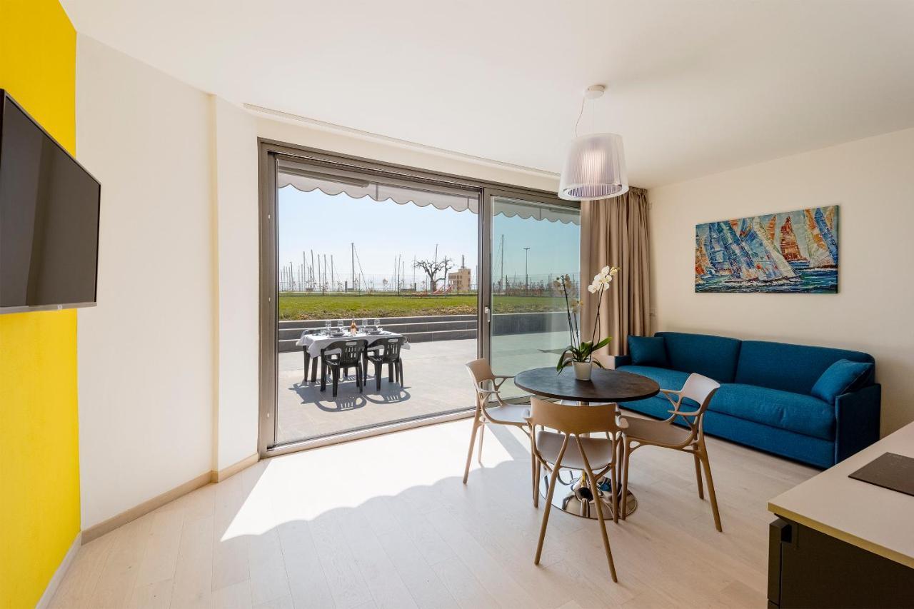 Aregai Marina Exclusive Seaside Apartments Santo Stefano al Mare Exterior foto